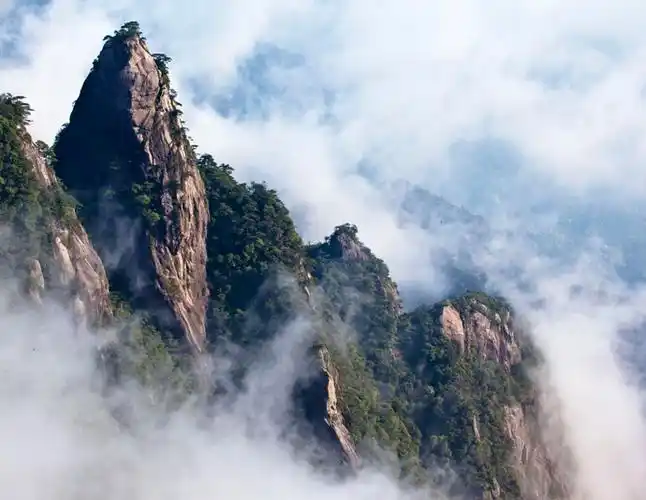 云雾仙境醉美三清山