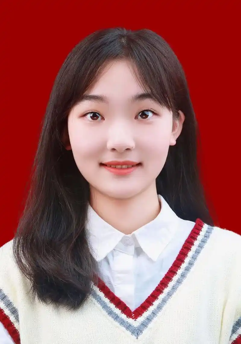 大学入学必备红蓝白底证件照看看20元的证件照