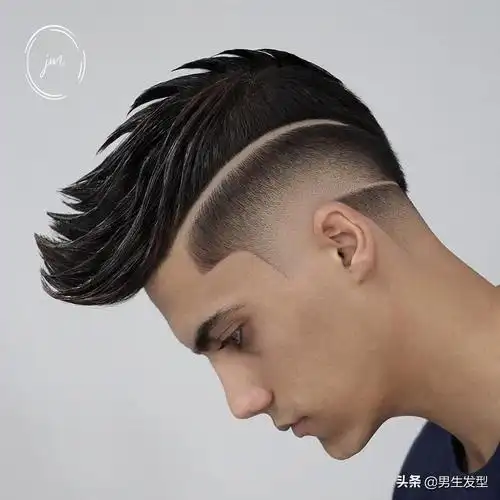 两边扎辫子叫什么(8款男士"两边剃光"发型真帅气,渐变的层次感越看越