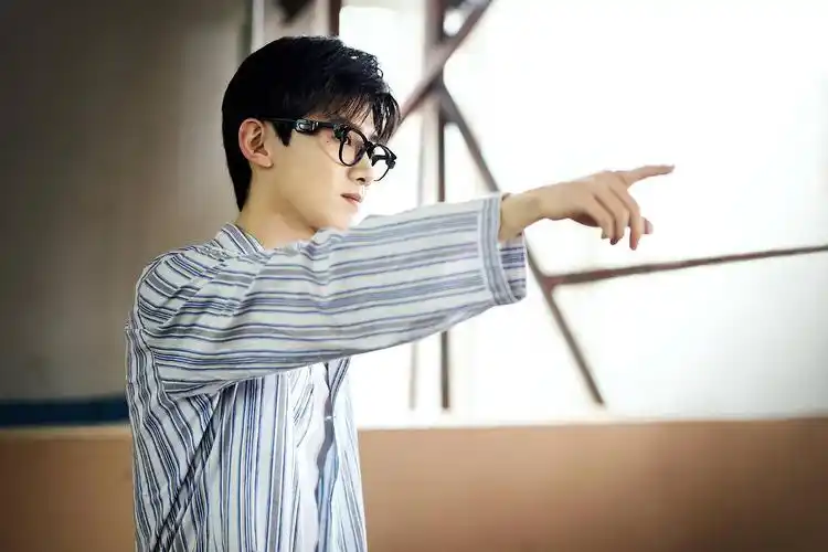 吹爆目标人物中我白的造型更新