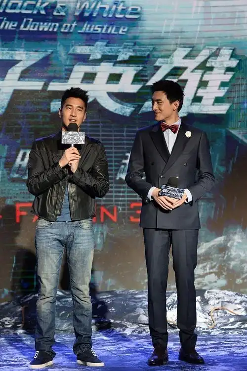 赵又廷林更新床照曝光高圆圆表示何弃疗