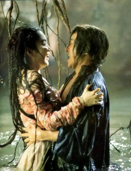 27年前的香港武侠片《白发魔女传》,张国荣,林青霞,惊艳四座!