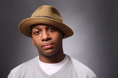 brickhouse, junious - headshot 1.jpg