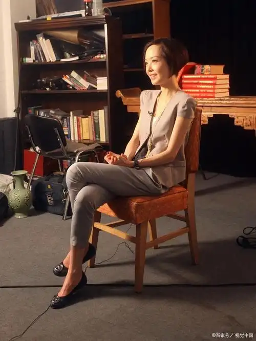 鲁豫"疯狂的"爱情史,与美国人闪婚,与失联多年的初恋再婚