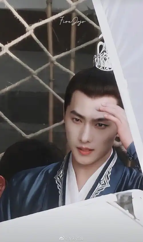 杨洋古装造型当得上玉树临风丰神俊朗