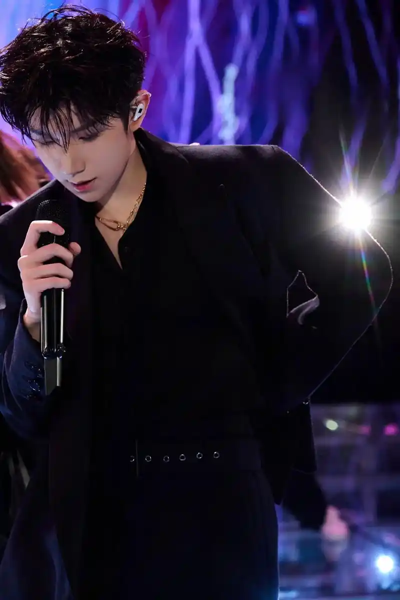 2024 龙年 你的本命年.#王源 #热爱可抵岁月漫长 #王 - 抖音