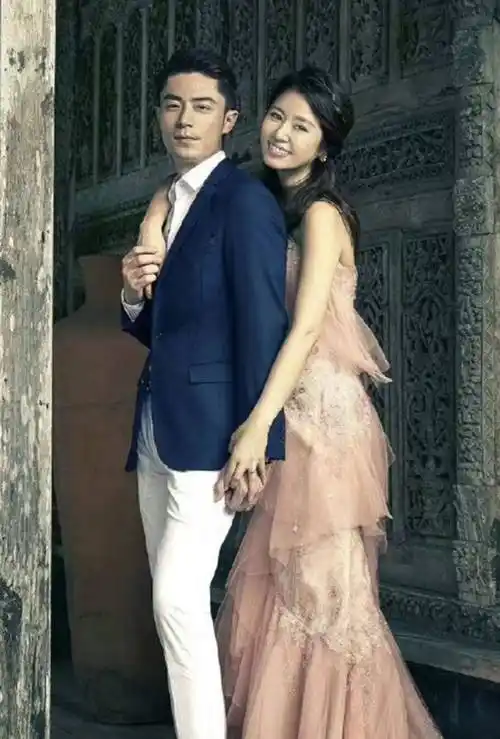 原创为什么林心如不敢和霍建华离婚不是因为爱情而是离婚成本太高