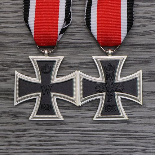 矢向铁十字勋章 普鲁士铁十字徽章德意志ek2 金银钻橡树叶骑士勋章