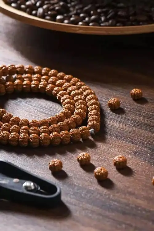 文玩手串搭配法则供其参考