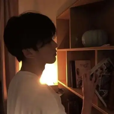 江孑ins帅气超酷气质男生头像