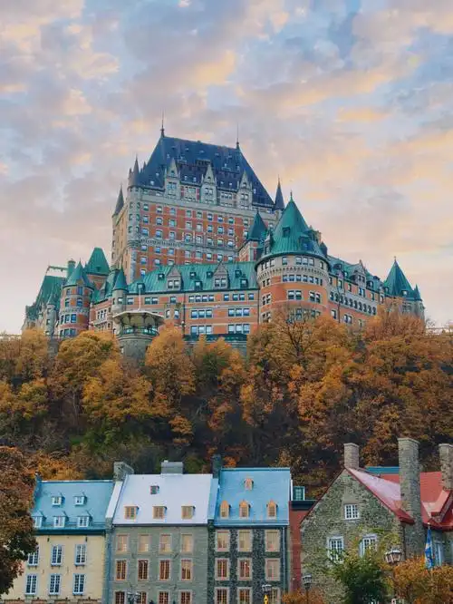 魁北克quebec