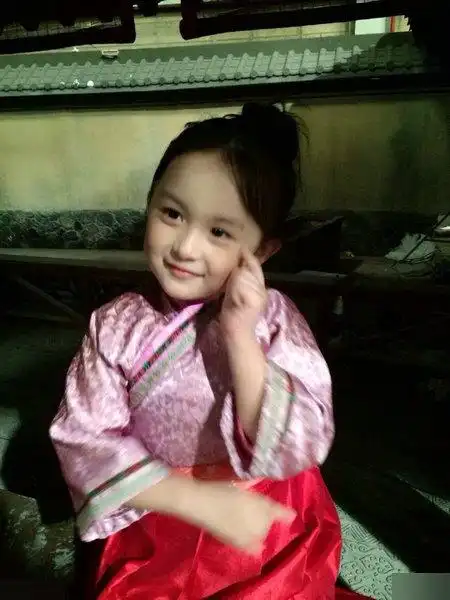 小芈月刘楚恬生活照曝光 小萝莉萌翻网友(图)