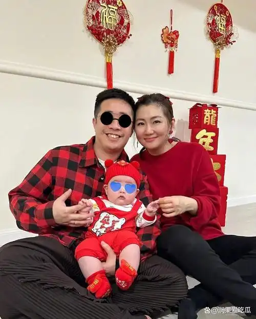 众星大年初一晒图,赵露思好美,杨丞琳好可爱,最牛的是肖战