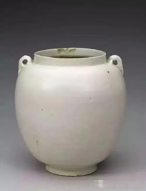 北宋定窑白釉瓷竹丝刷痕和泪痕的特点