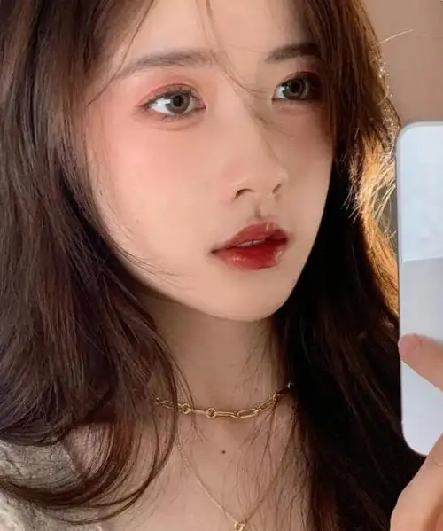 但是如果拍照不好看的 话,也是会十分的苦恼 ,但是当女生有这4个特点