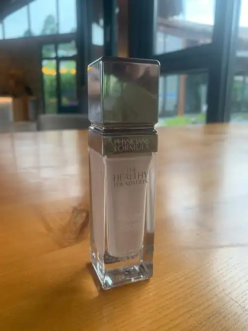 pf粉底液无滤镜测评