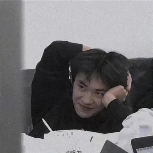 大杂烩头像易烊千玺少年万丈光芒