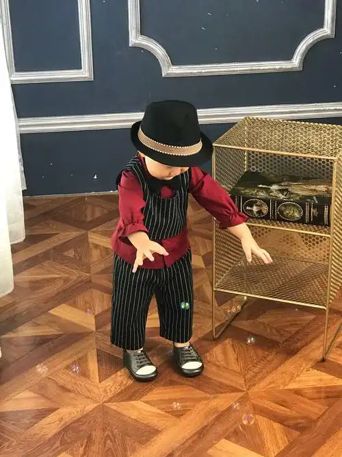 可爱的宝宝 一 扬扬周岁写真照