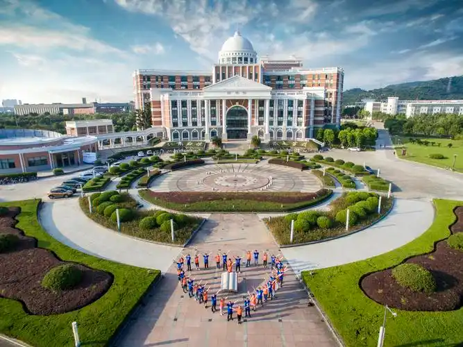 温州医科大学顶尖专业有哪些?附温州医科大学最牛专业名单-高考100