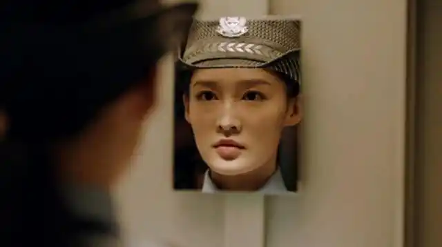 李沁《第一枪》上线,演绎飒爽女警察,表演层次丰富被赞可塑性强