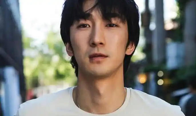 郑家彬哪里人个人资料身高流出