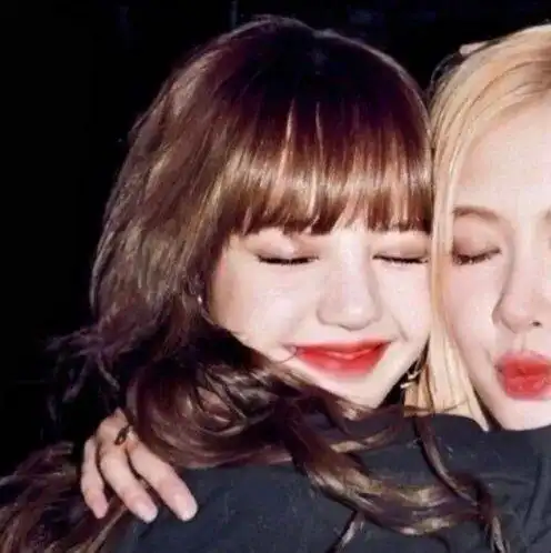 头像丨lisarose闺蜜头终于来啦虽迟必到