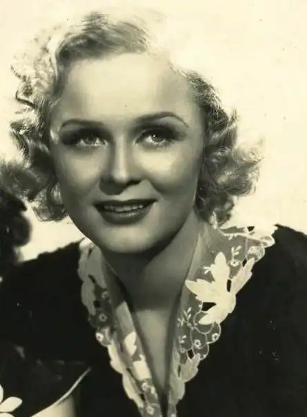 格劳瑞亚·斯图尔特 gloria stuart 写真 #0013