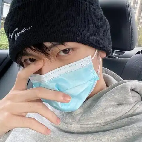 霸气的qq头像超拽男生戴墨镜的戴口罩的