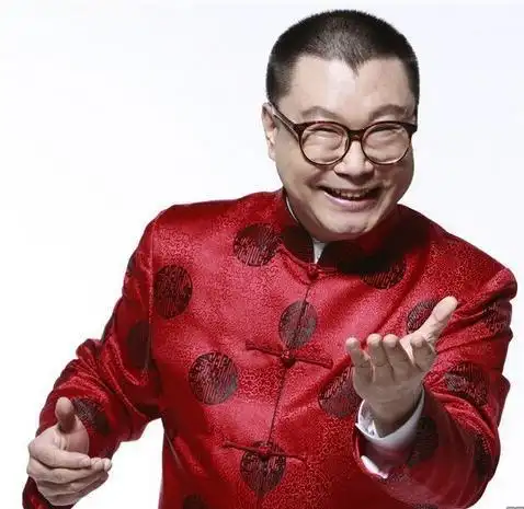 他唱一首歌火了20年,却因吸毒自毁前途,如今50岁沦落街头卖唱?