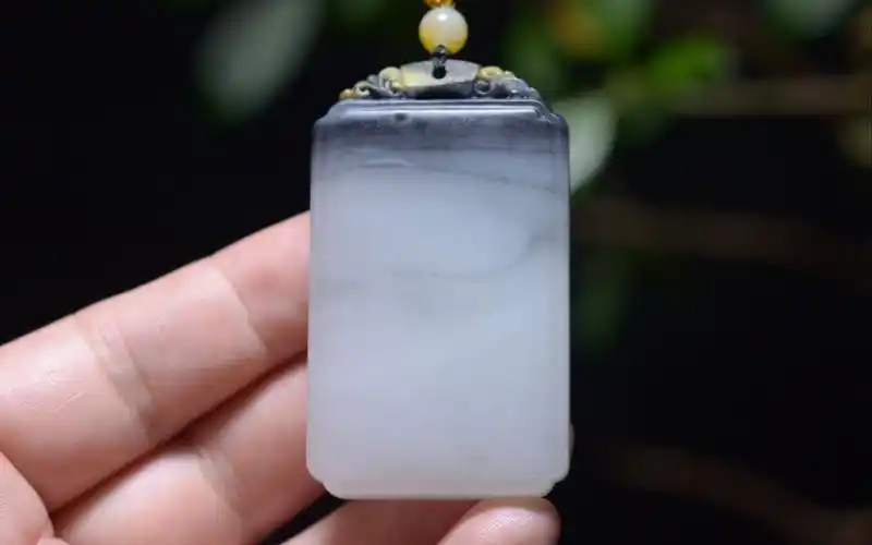 今日拍品:新疆和田水墨山水青花籽料无事牌2-2