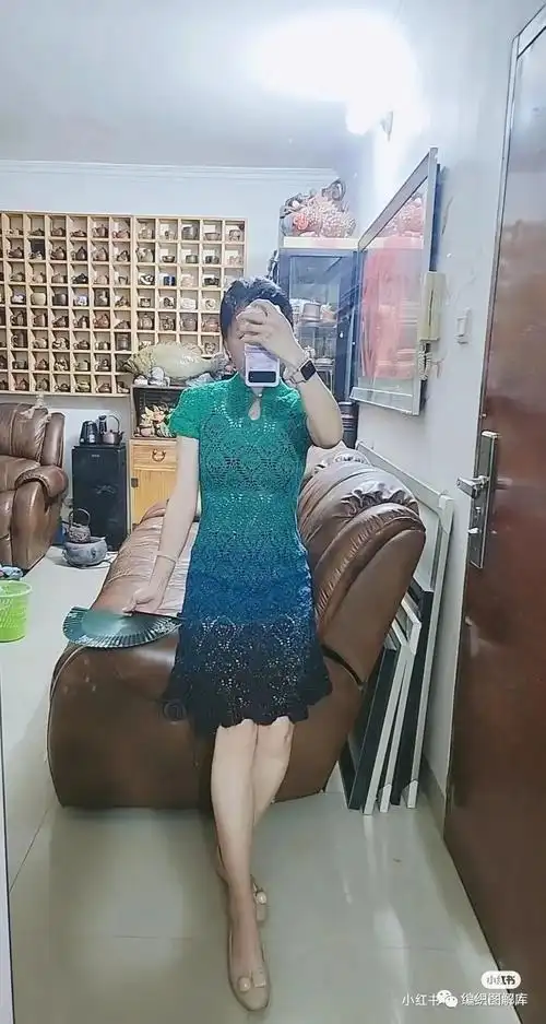 钩针裙子—孔雀配色旗袍 附编织教程