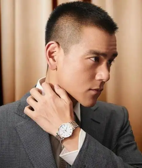 彭于晏的演艺之路:从小胖子到影帝