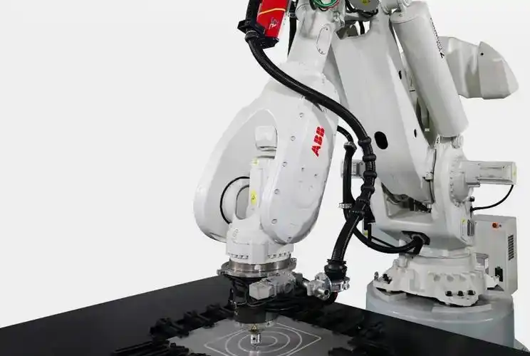 快上车与abb机器人一同探索汽车底盘系统制造的奥秘