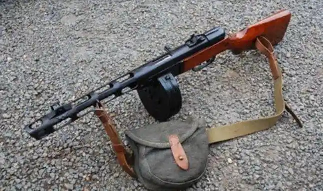二战美军装备半自动步枪特抢眼其它国家怎么不跟上还真不是穷