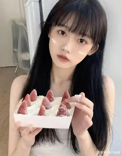 爆火全网制茶大师照?半藏森林:"别学老娘,你不配!