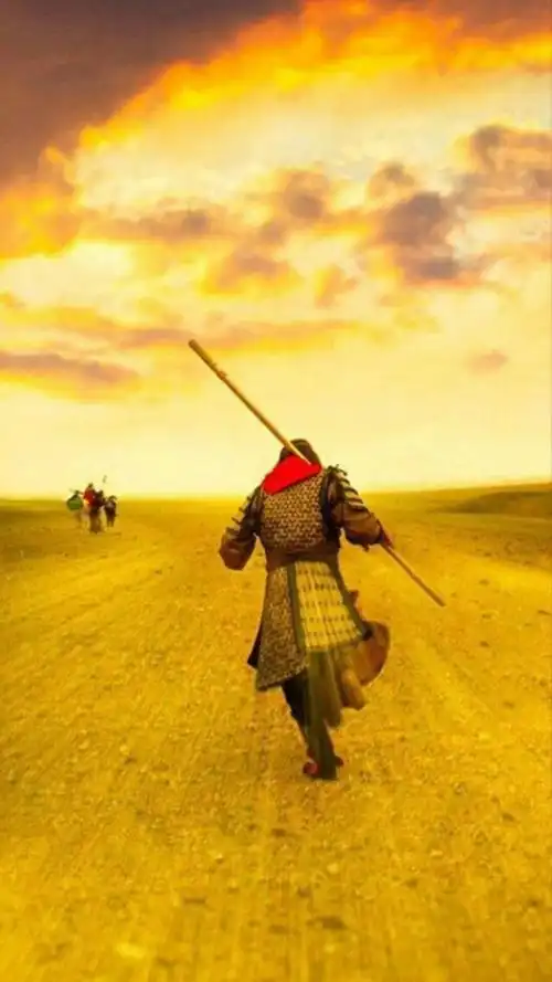 到头来,我们不是孙悟空,也不是至尊宝,终究成了城墙下的那群人