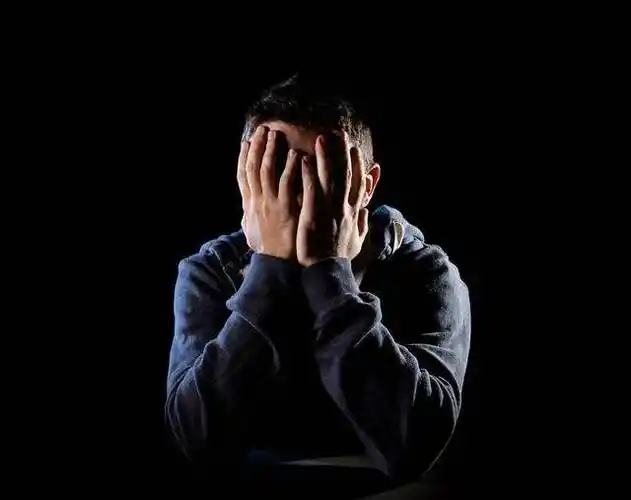 嚎啕(嚎啕大哭的意思)