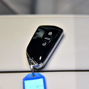 适用于新款大众高八钥匙外壳 高尔夫8智遥控壳原车款替换非改装壳