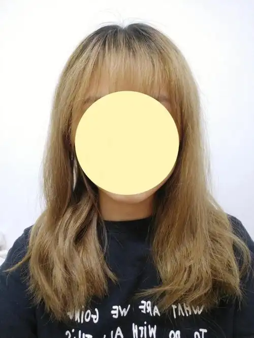 这个颜色太好看了,和上次的紫灰有得一拼,在黑头发长出来前可能会持续