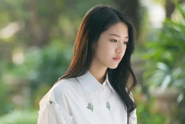 向涵之为什么是美国国籍?