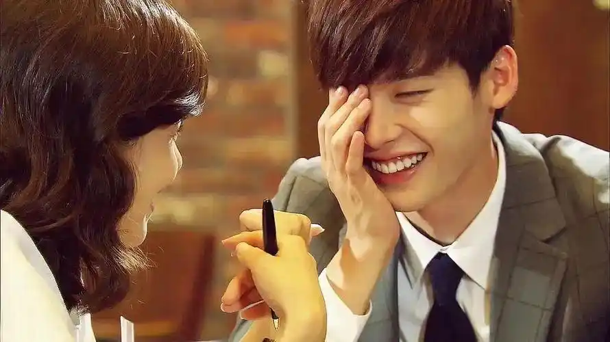 推荐指数:★★★★主演:李宝英 / 李钟硕豆瓣评分:8.710.