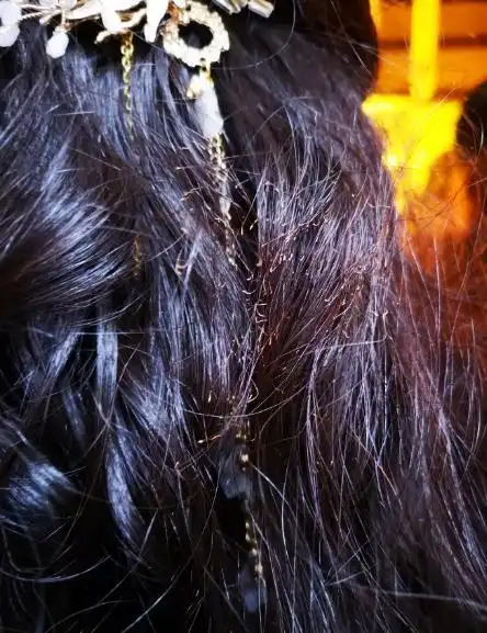 金莎拍戏头发被烧焦让人想到8年前任家萱俞灏明的不幸遭遇