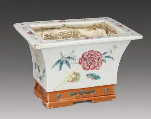 0366 清光绪 大雅斋料款粉彩花盆