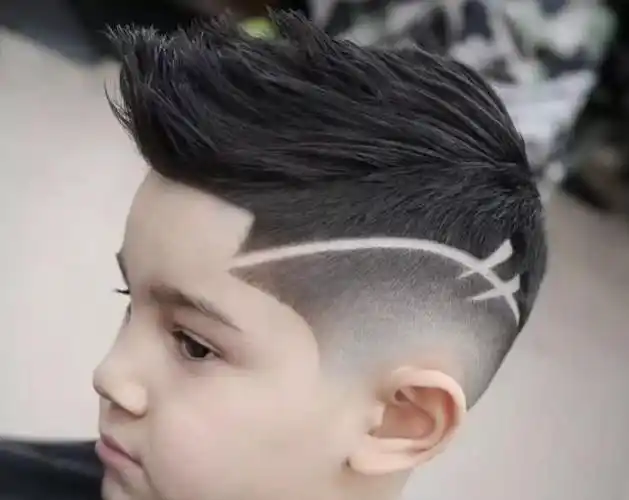 2019春季男士发型刻痕头让你帅的不一般人群中独特的存在