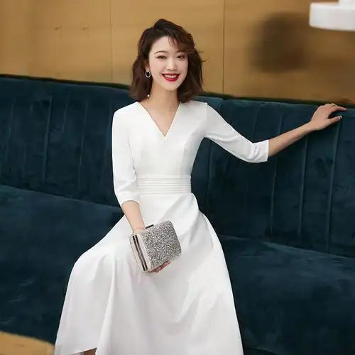 白色晚礼服裙女2019新款简单大方宴会高贵小个子裙子平时可穿气质