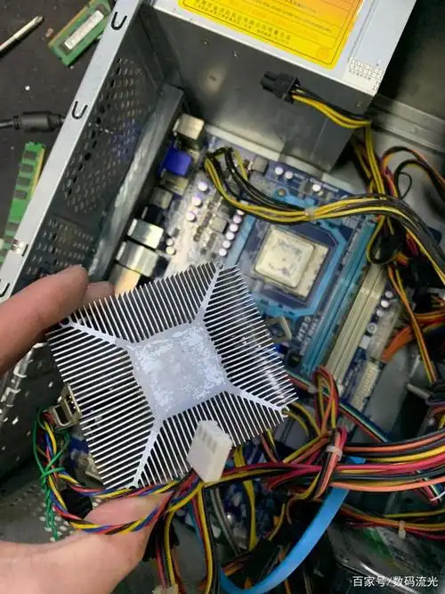 今天真开心!给客户修电脑,电脑没修好,客户竟然免费送给我了!