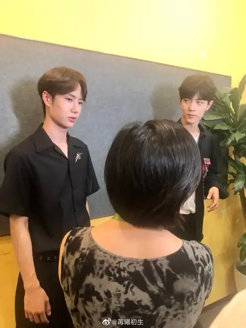 博君一肖肖战王一博新浪扫楼 cr. - 堆糖,美图壁纸兴趣社区