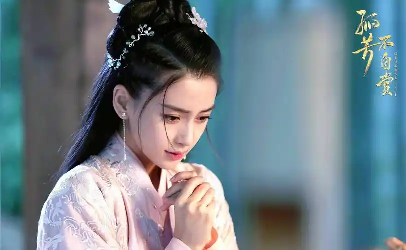 电视剧《创业时代》是angelababy产后复出的第一部电视剧作品,她在剧