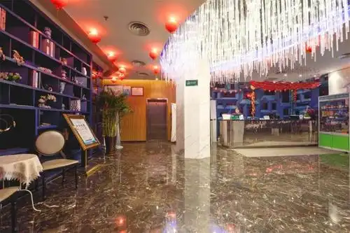 山水时尚酒店(大连星海公园东财店)