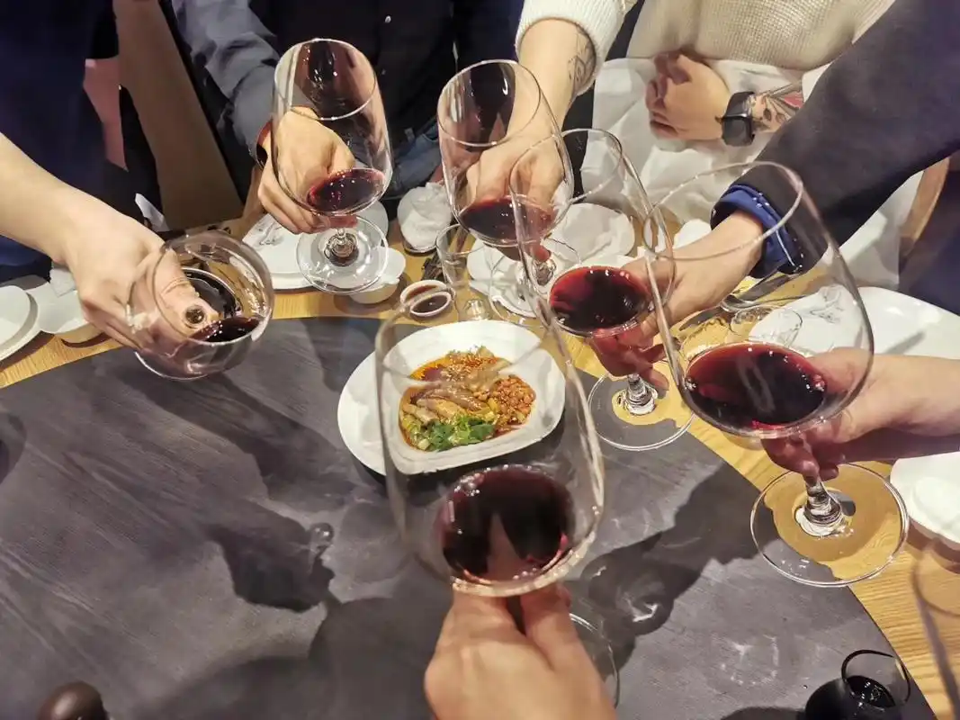 聚餐- 花粉漫谈百味杂陈 花粉俱乐部